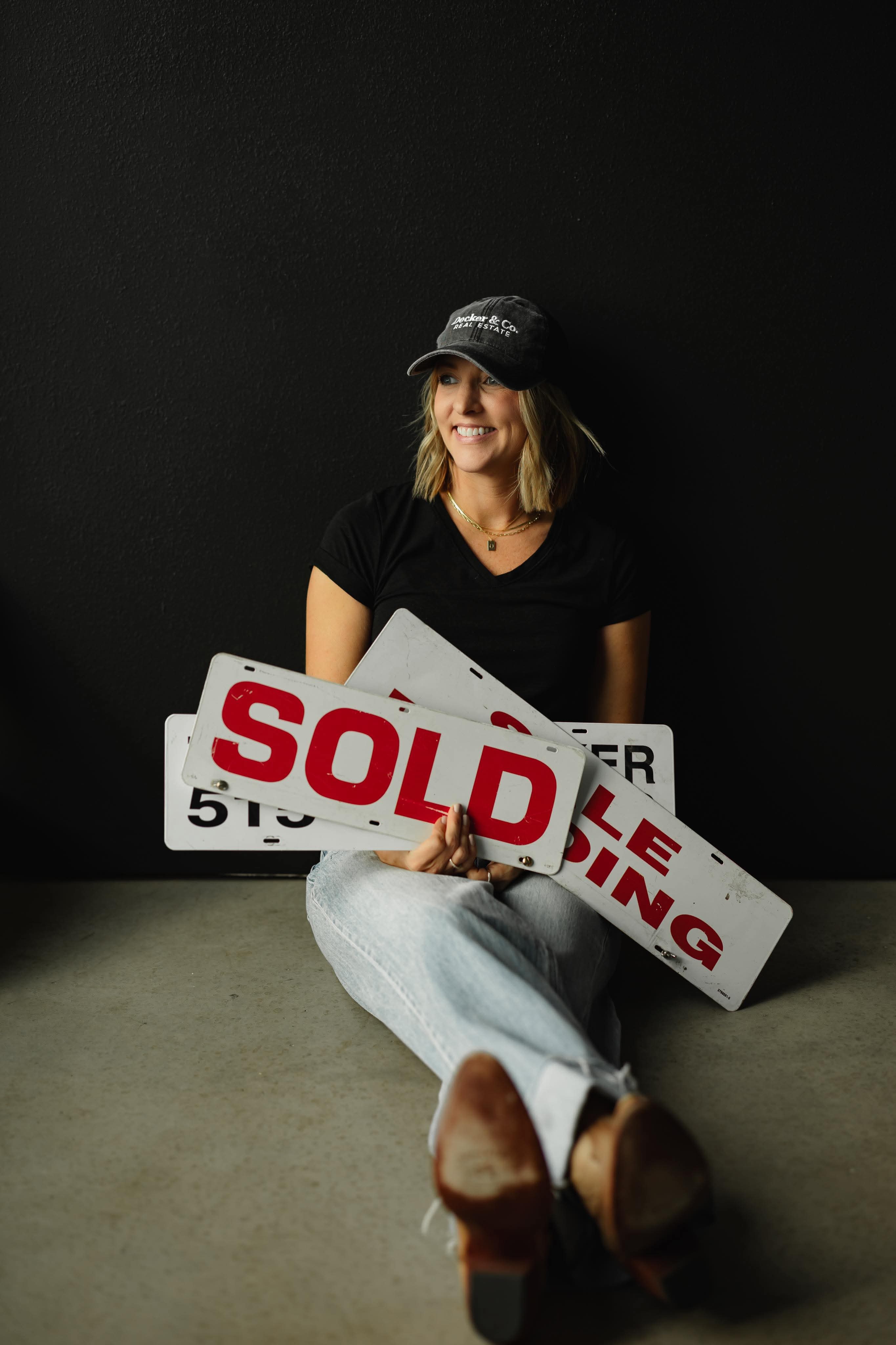 Agent profile picture