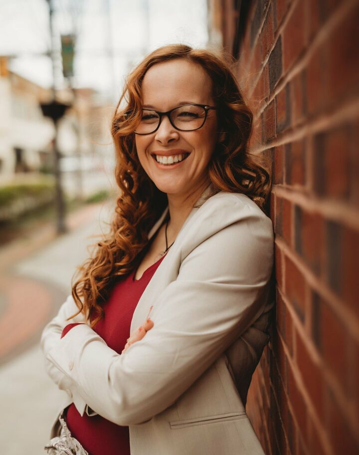 Agent profile picture
