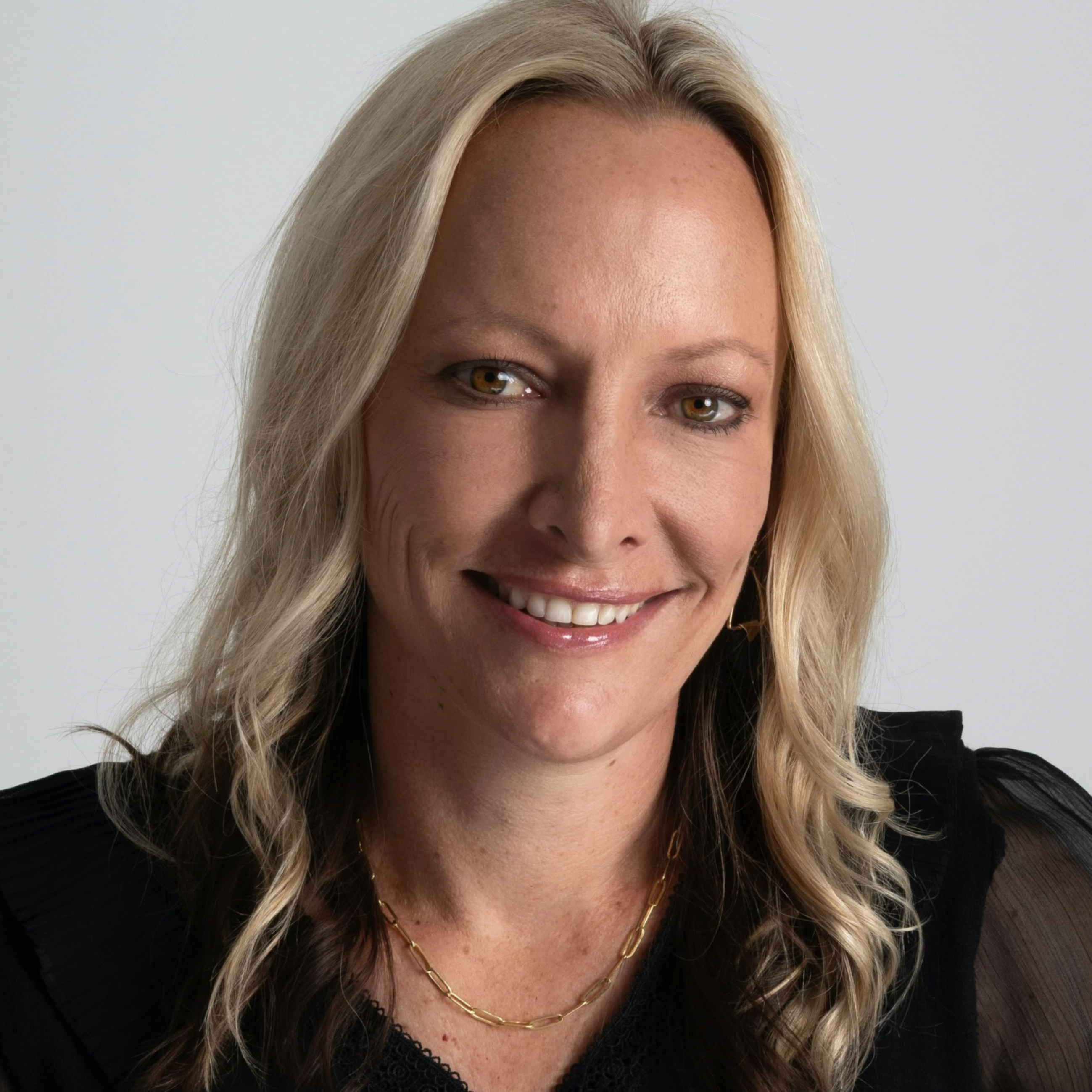 Agent profile picture