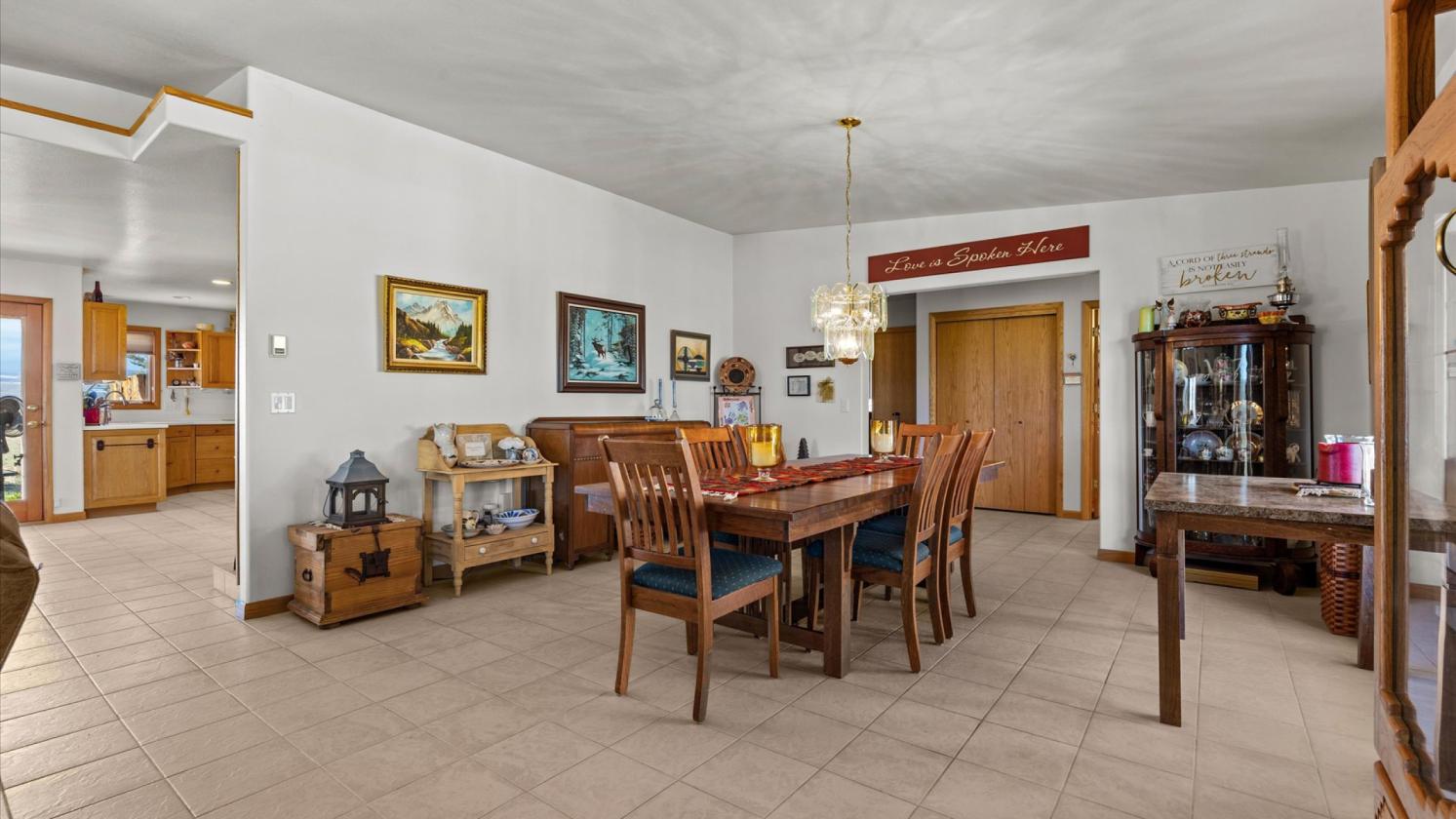 Expansive acreage, iconic views on Rogers Mesa! - photo 8
