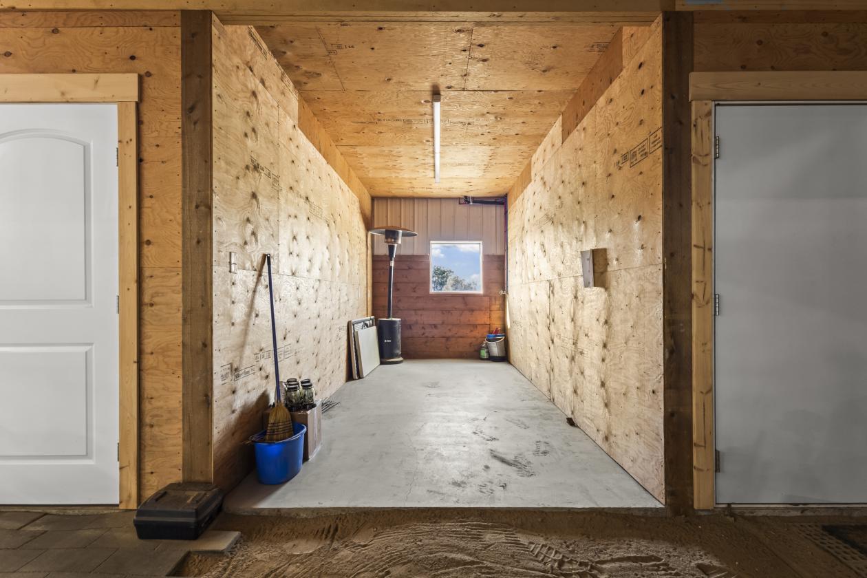Equestrian Acreage - photo 26
