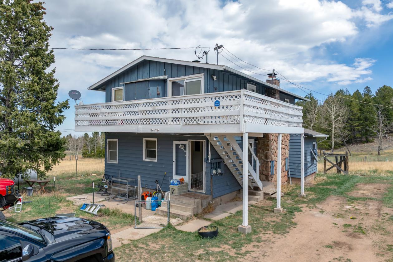 7.8 acres with 4 rentals - photo 11