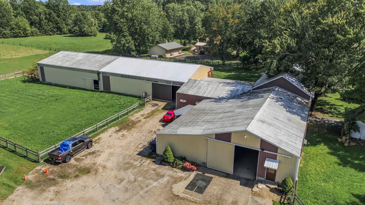 10-Acre Equestrian Estate in Prime Delaware County - photo 10