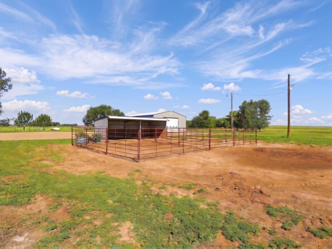 Livestock & Horse-Ready Home on 49.8+/- Acres - photo 22