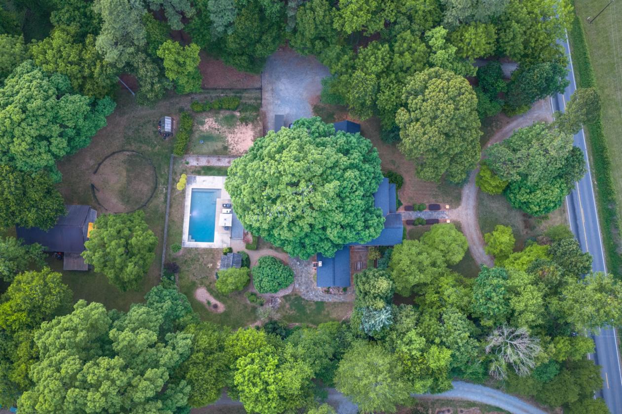McElroy House | Historic 5 Acre Horse/Hobby Farm - photo 4