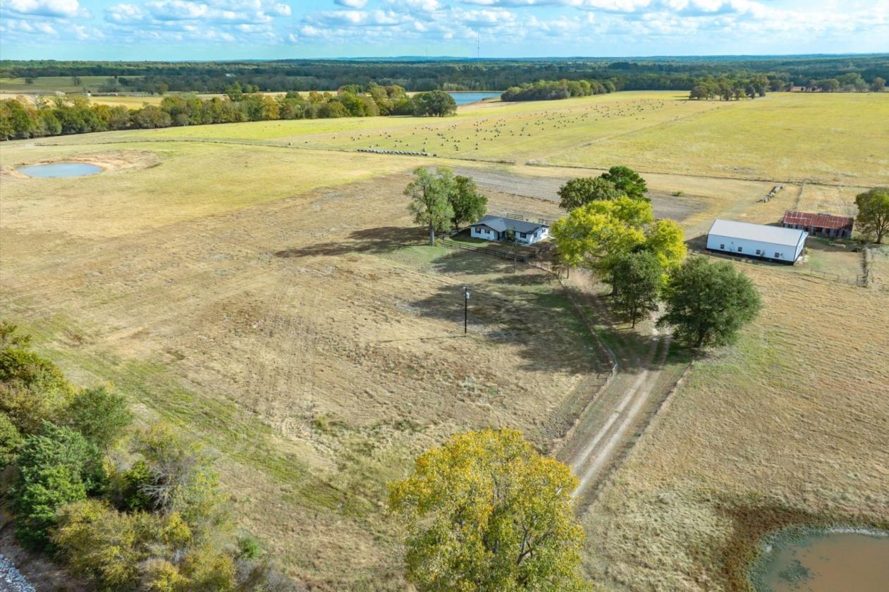 Turnkey Home with Barn and Shop - photo 23