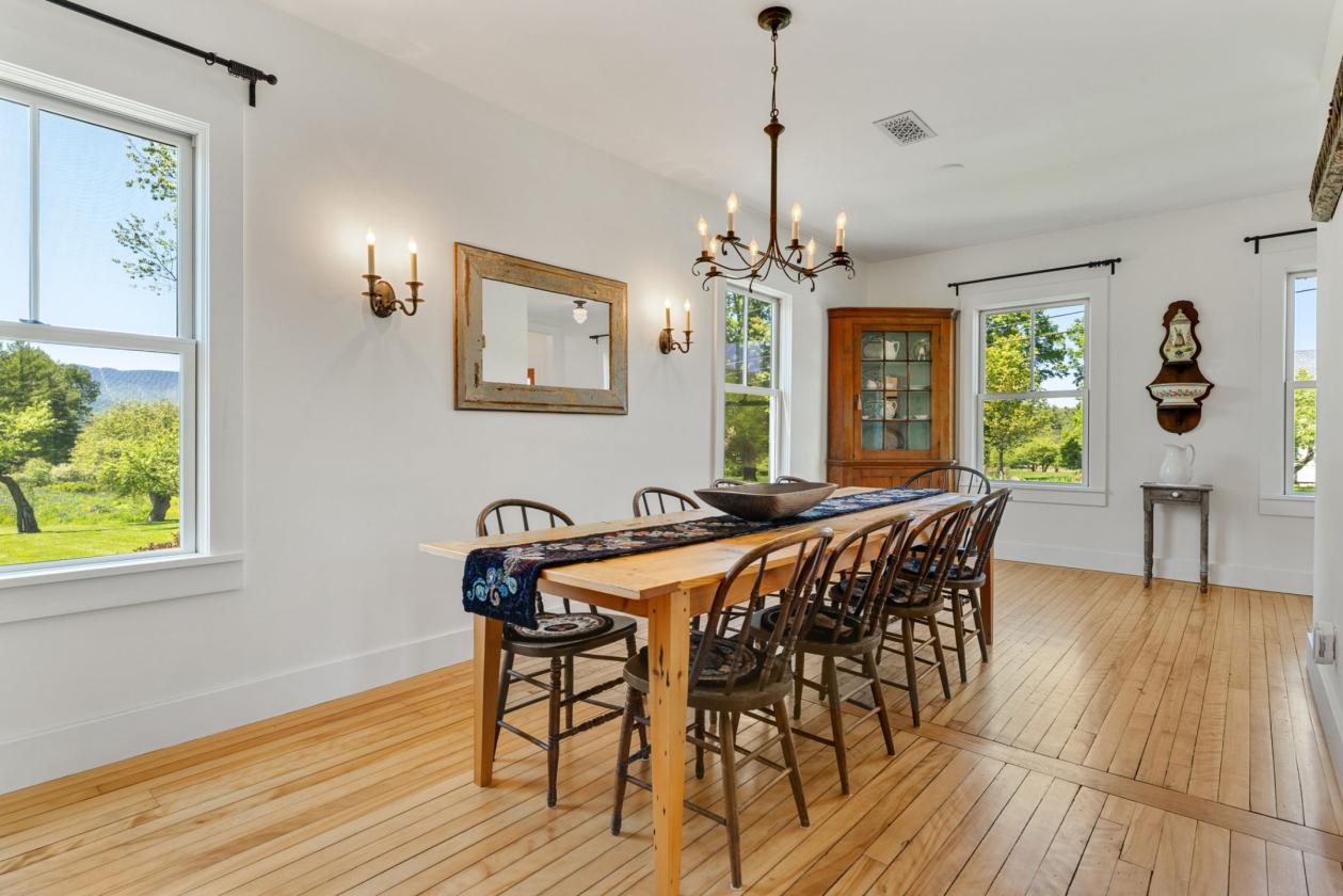 Equestrian estate with gorgeous Sugarbush views - photo 8