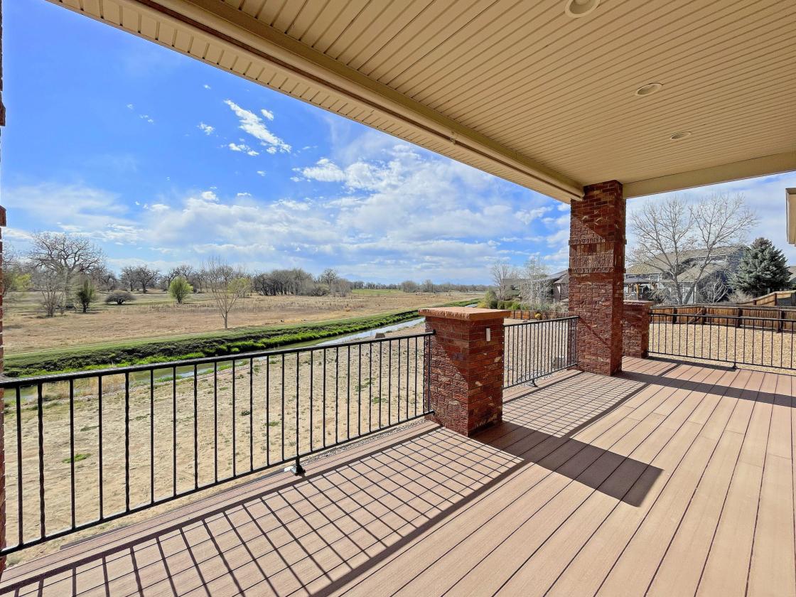 All brick home on 4 Acres with 2 Irrigation Wells - photo 8