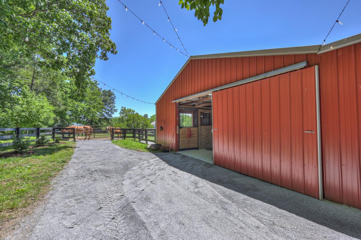 Nashville Home w/Outdoor Paradise & Dream Barn - photo 10