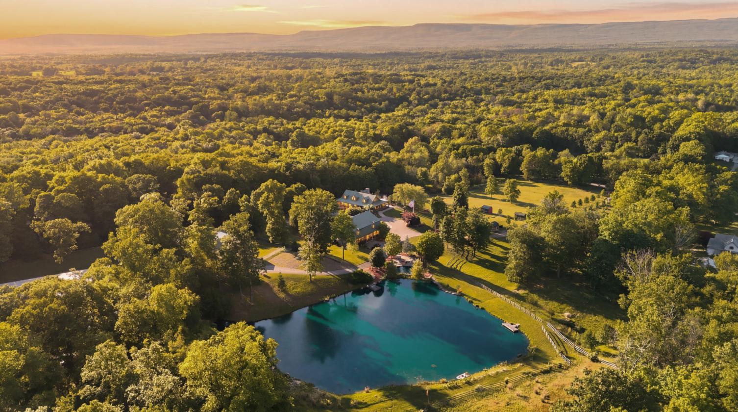 Iconic Hudson Valley Estate - photo 1
