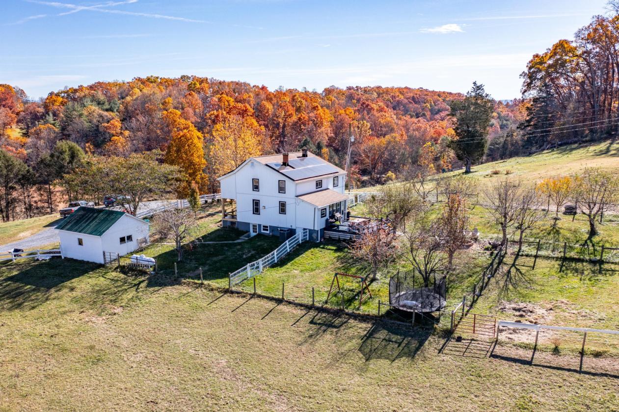 Beautiful Horse Property on 16.13 Acres - photo 30