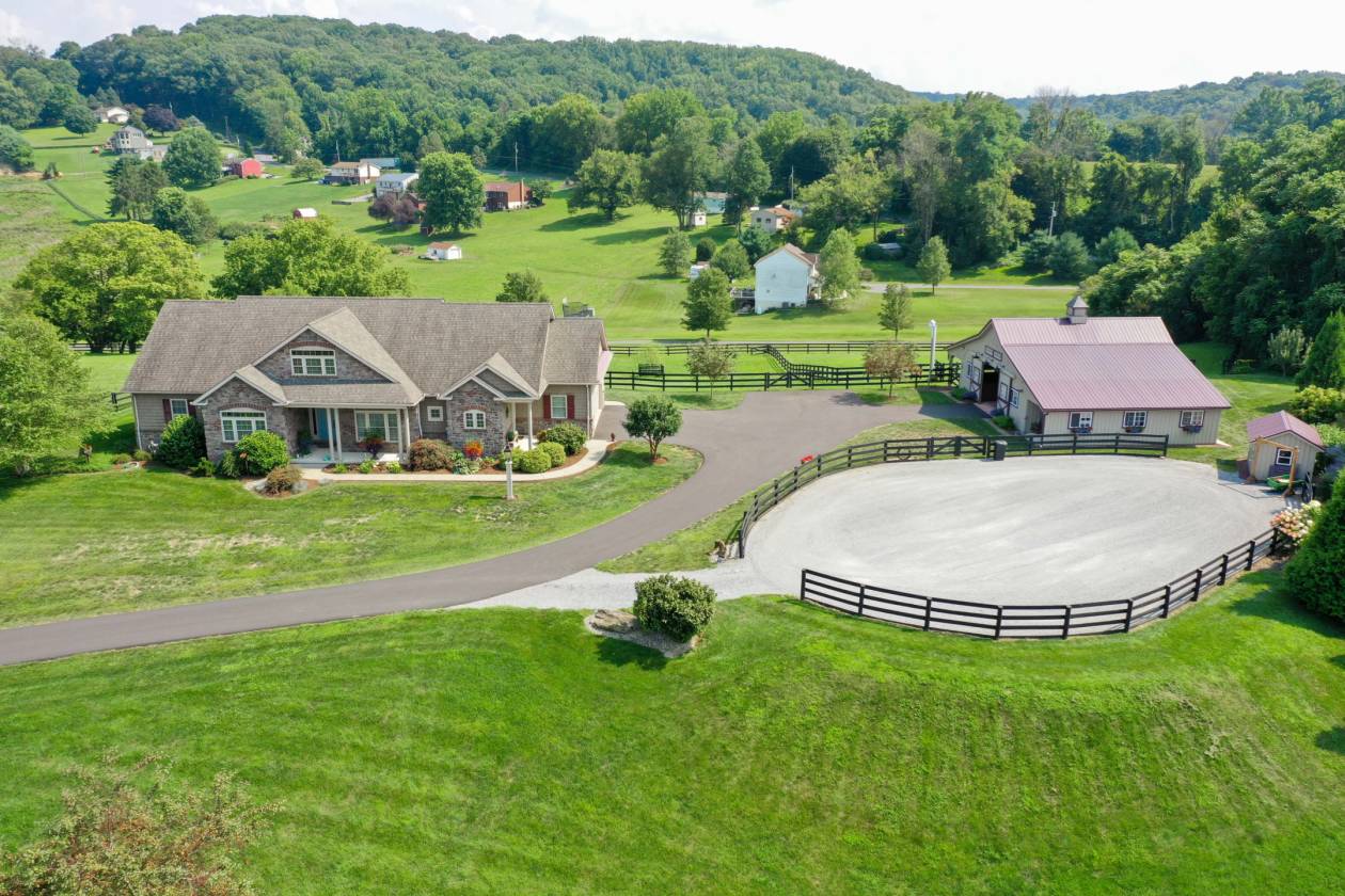 Horse Farms For Sale in Lancaster County PA