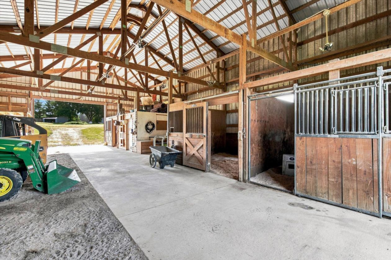 Turnkey Horse Property between Indianola + Norwalk - photo 27