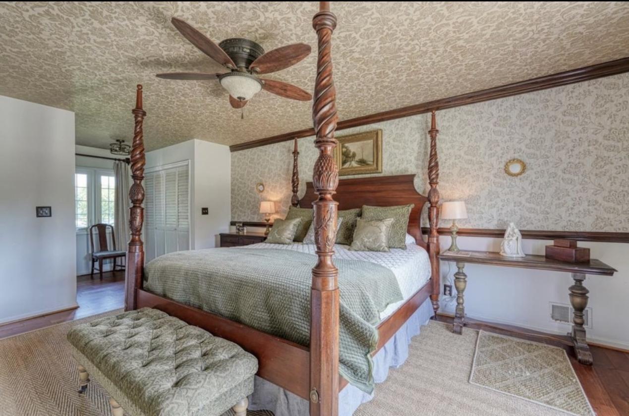 Beautiful Equestrian Property - photo 15