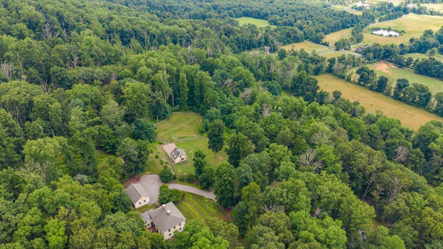Winterview Farm A Federal Colonial on 11.10 Acres - photo 11