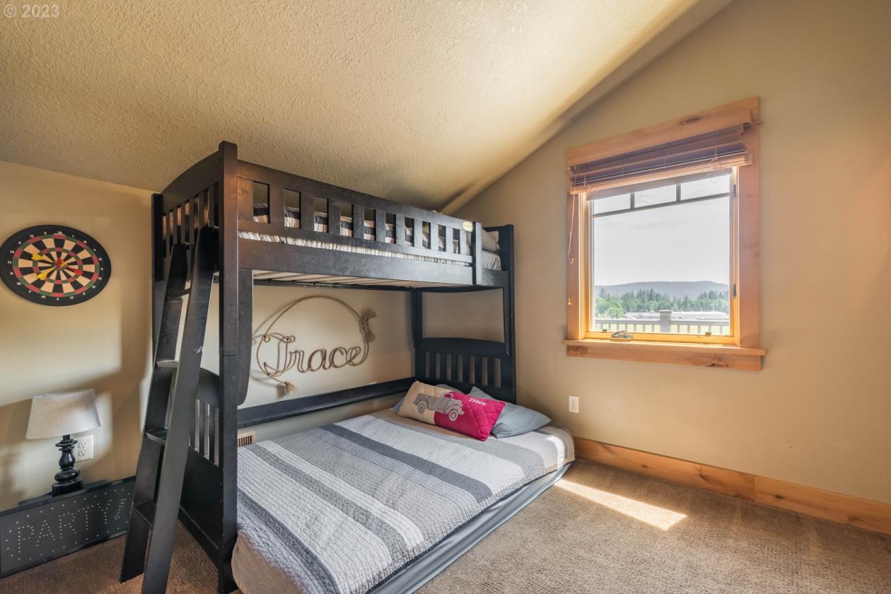 Luxury Equine and Cattle Ranch in Western Oregon - photo 21