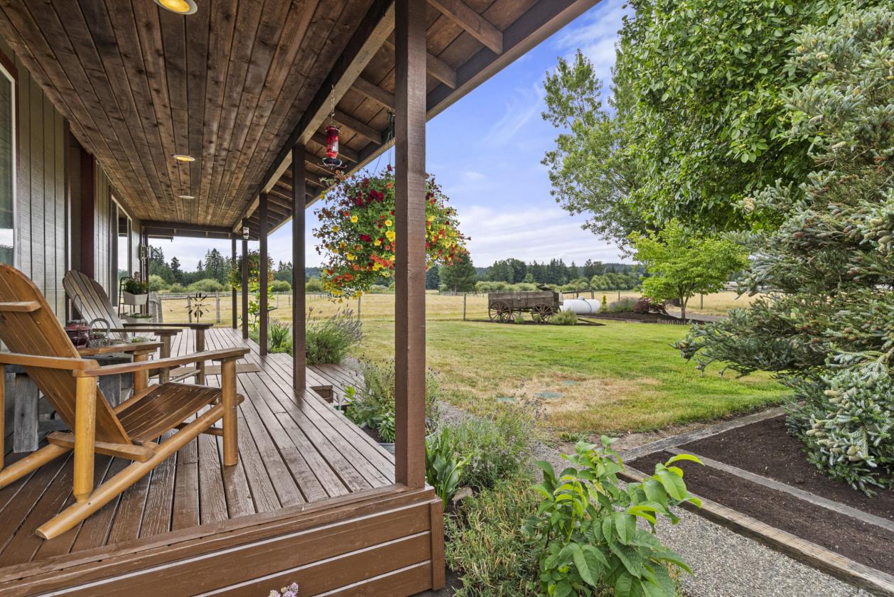Keystone Ranch in the Evergreen Valley - photo 10