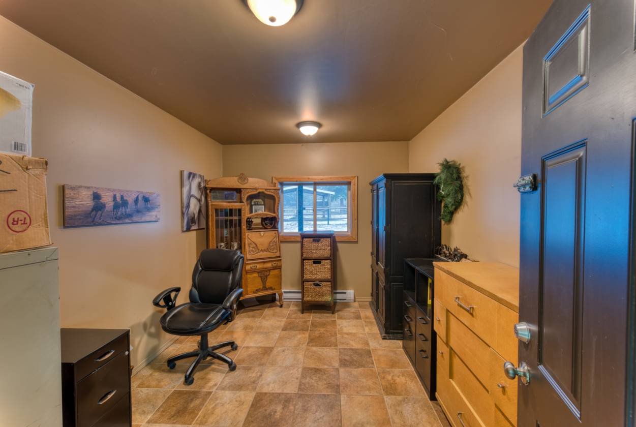 Equestrian Dream Estate - photo 17