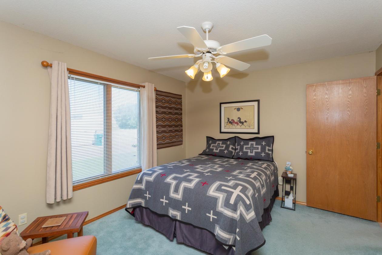 Equine enthusiasts dream property! - photo 26