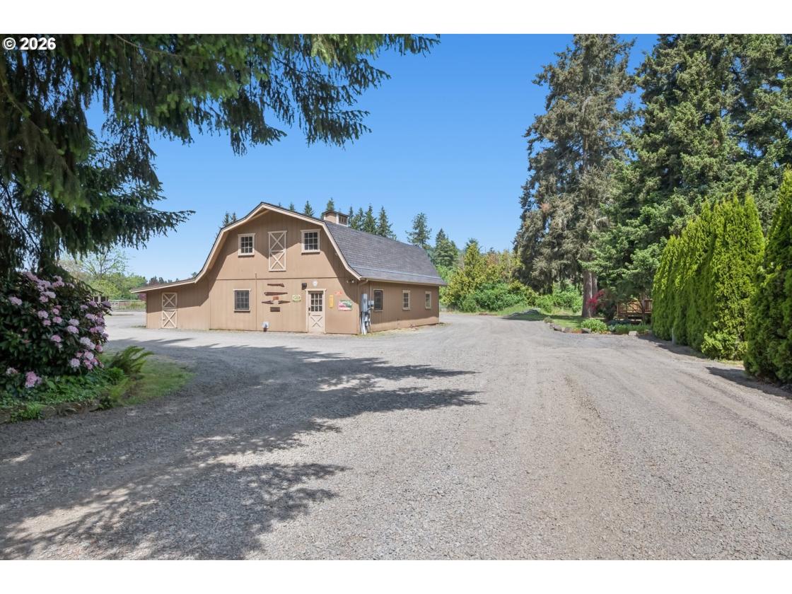 Exceptional Riverfront Equestrian & Agarian Estate - photo 14