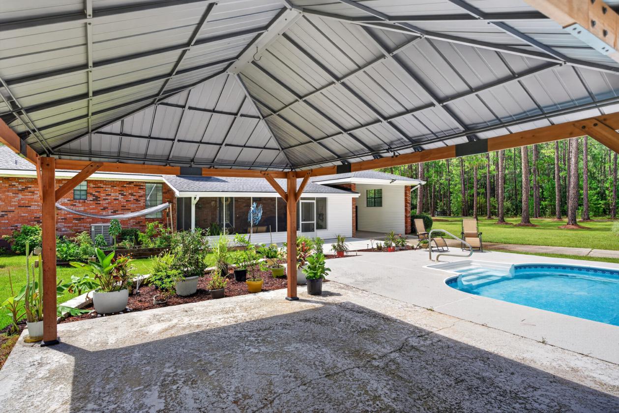 Exceptional 23.2-acre Country Property - photo 22