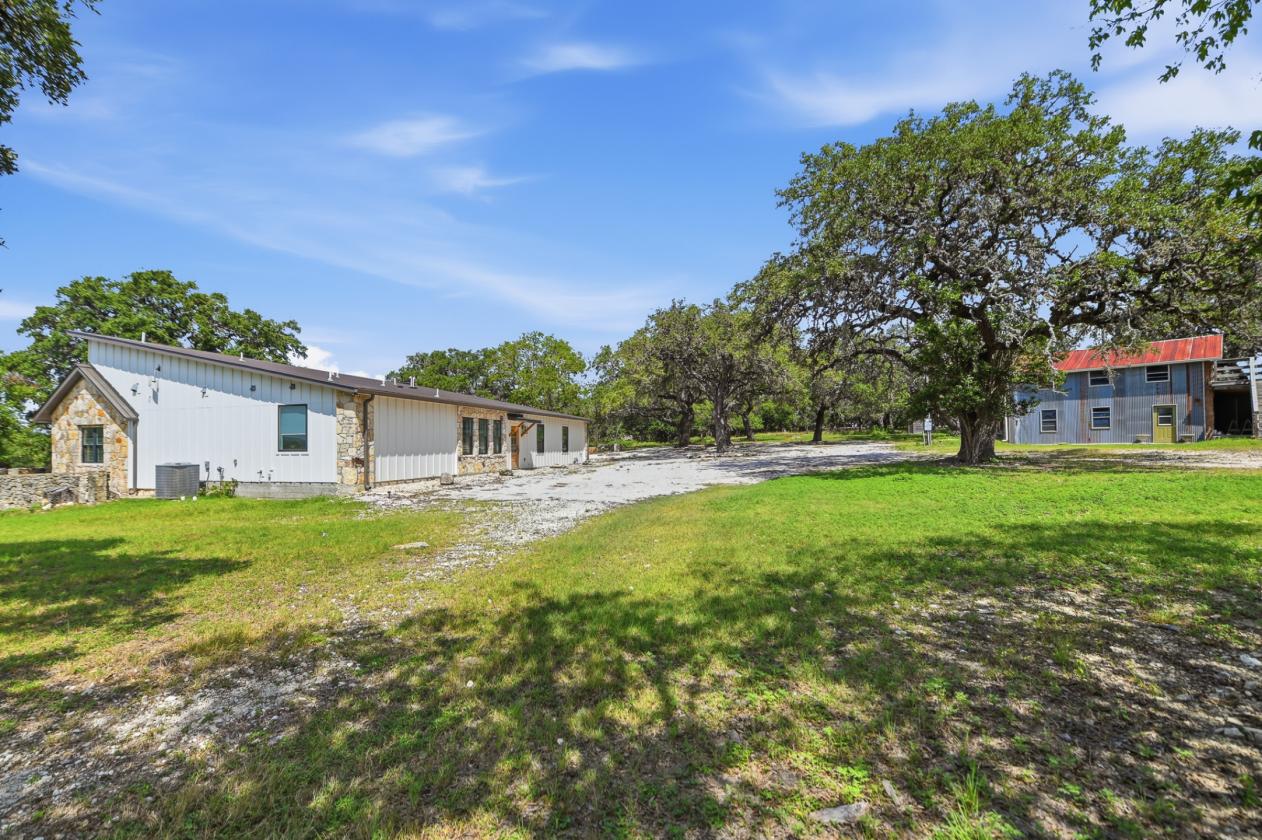 Home-Business! Hill Country Horse Home 5.79 Acres - photo 22