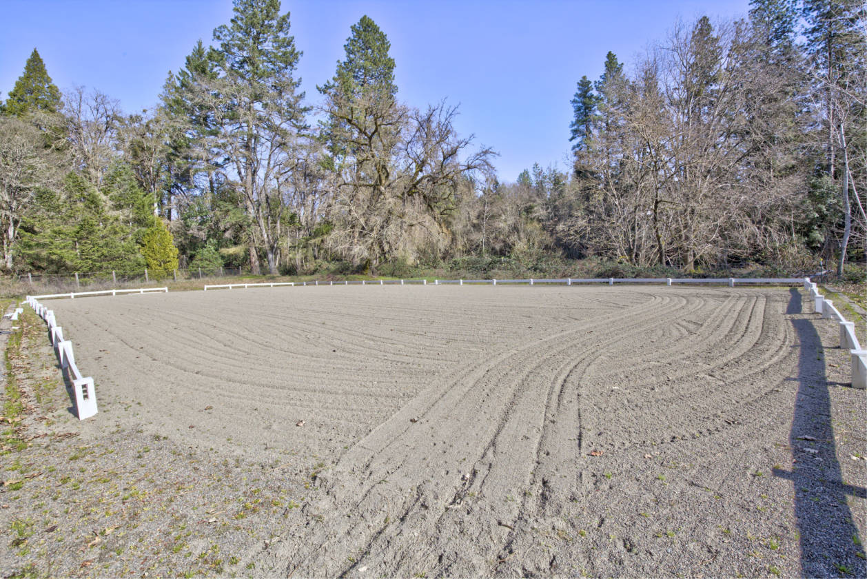 Log home in the Applegate Valley! Grants Pass, Josephine County