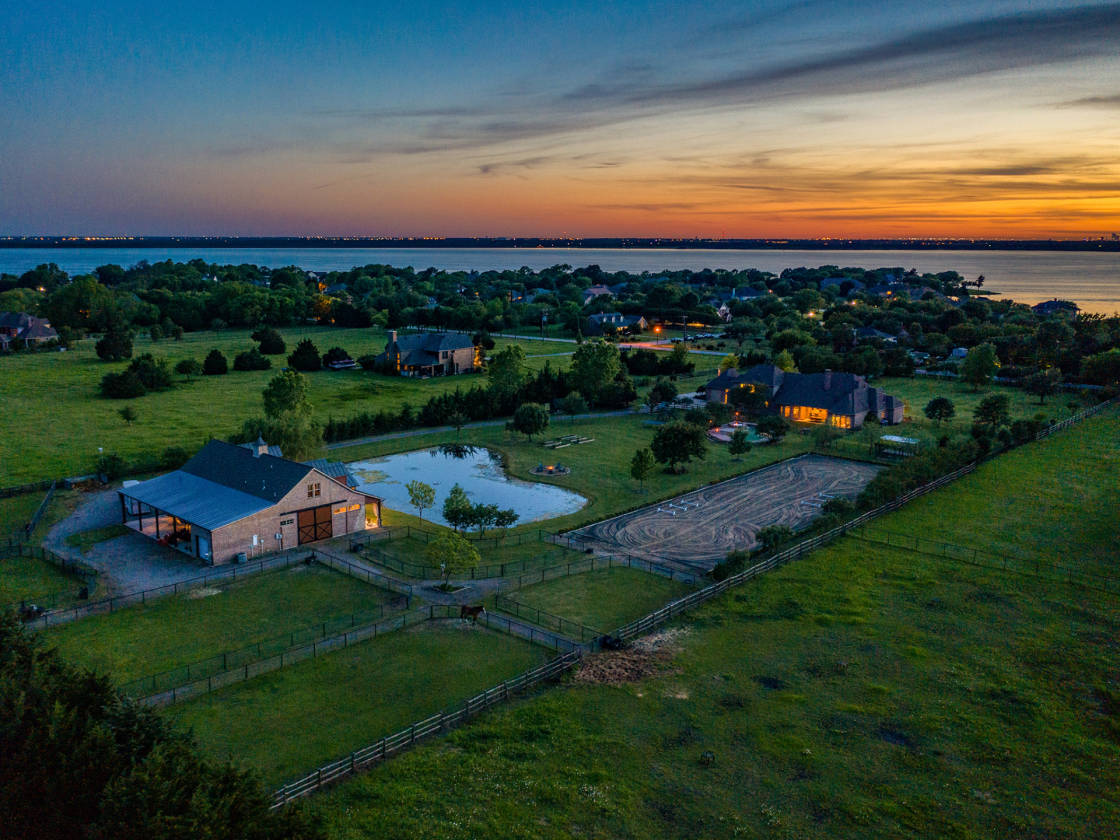 Luxury equestrian estate for sale with dressage arena and barn Heath