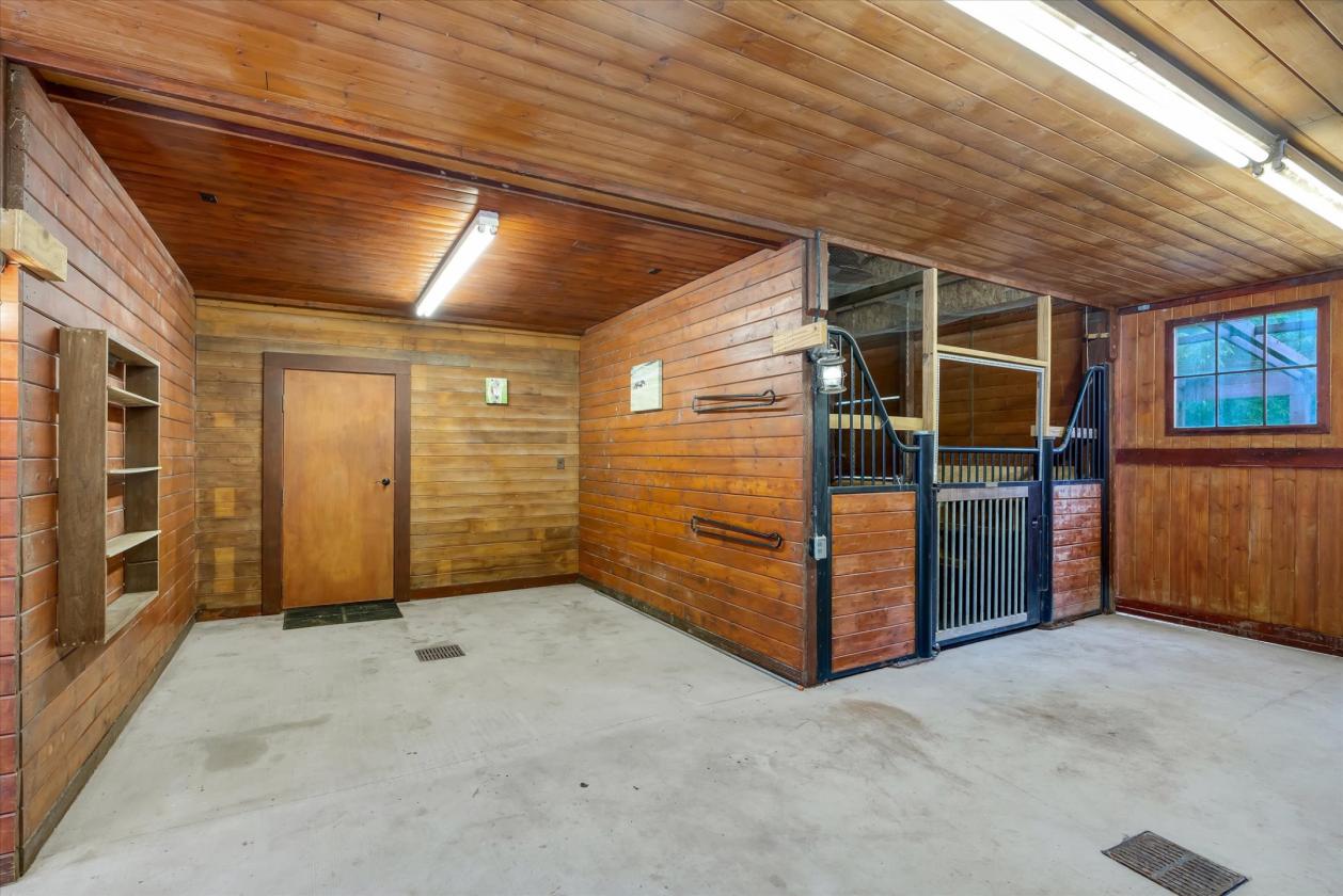 One-of-a-kind, GATED, EQUESTRIAN PROPERTY! - photo 9
