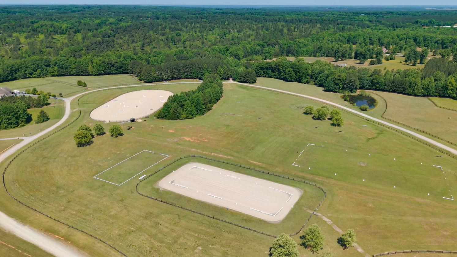 Stunning Equestrian Estate - photo 8