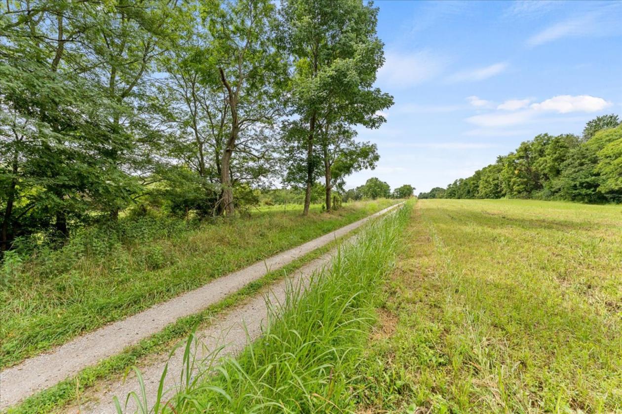 Over 173 acres for your equestrian dreams - photo 9