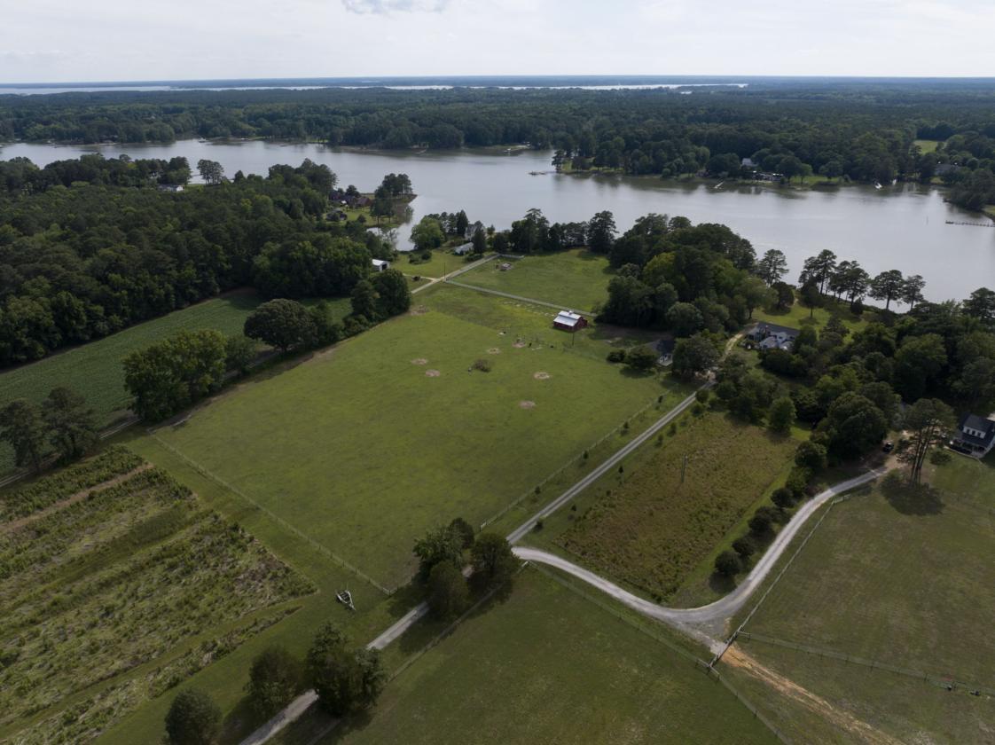 Mathews County, East River & Hobby Farm too! - photo 3