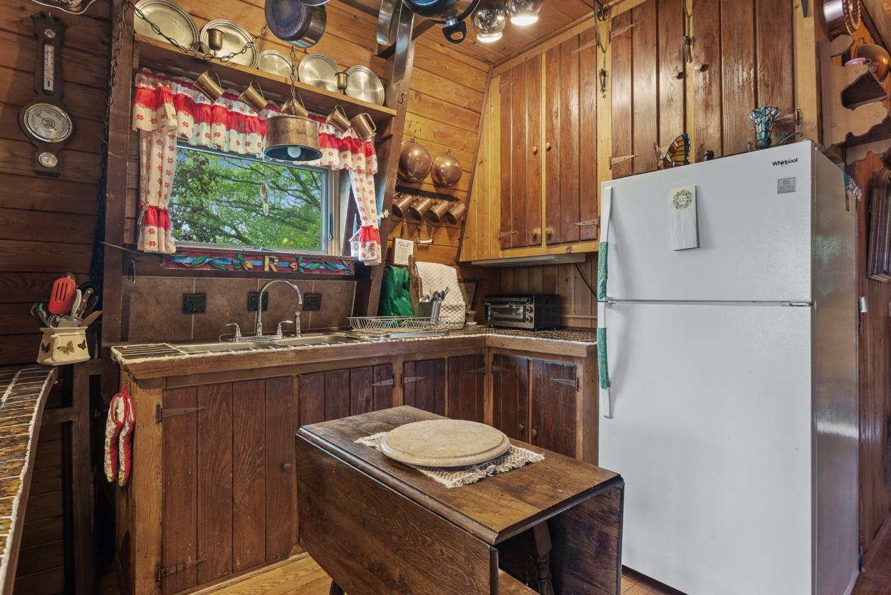 9 Beautiful Acres,  Home, Barn, Garages, etc - photo 23