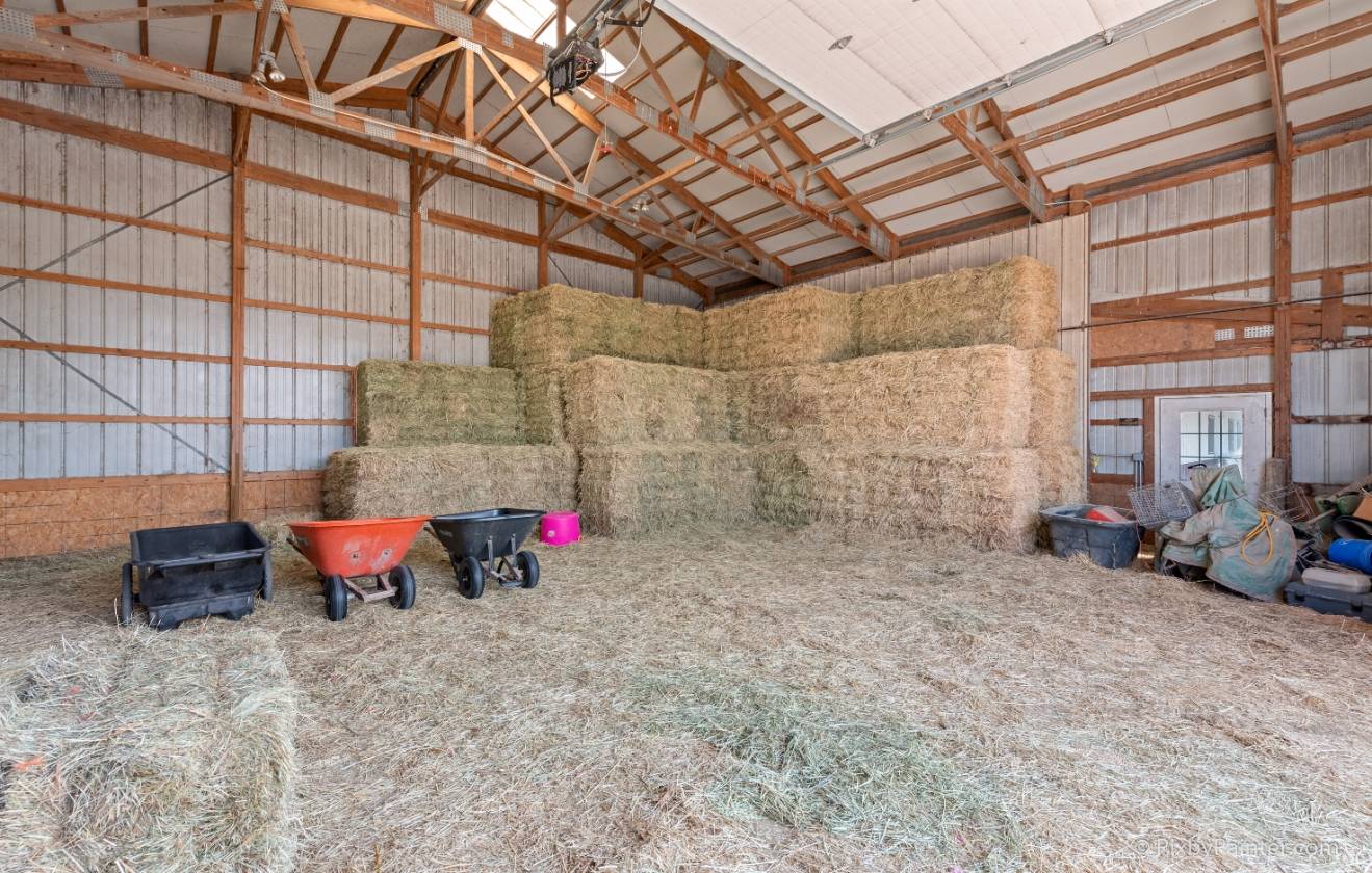 Snodell Farm104+ acre Horse Farm in Campton Hills, IL Campton Hills