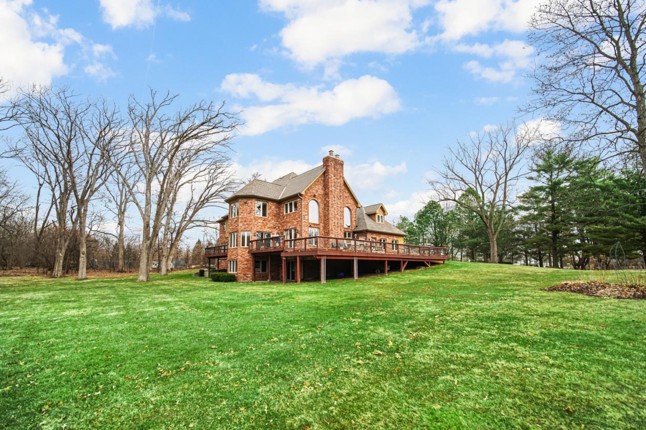 Estate Adjacent to 1,100 Protected Acres - photo 26