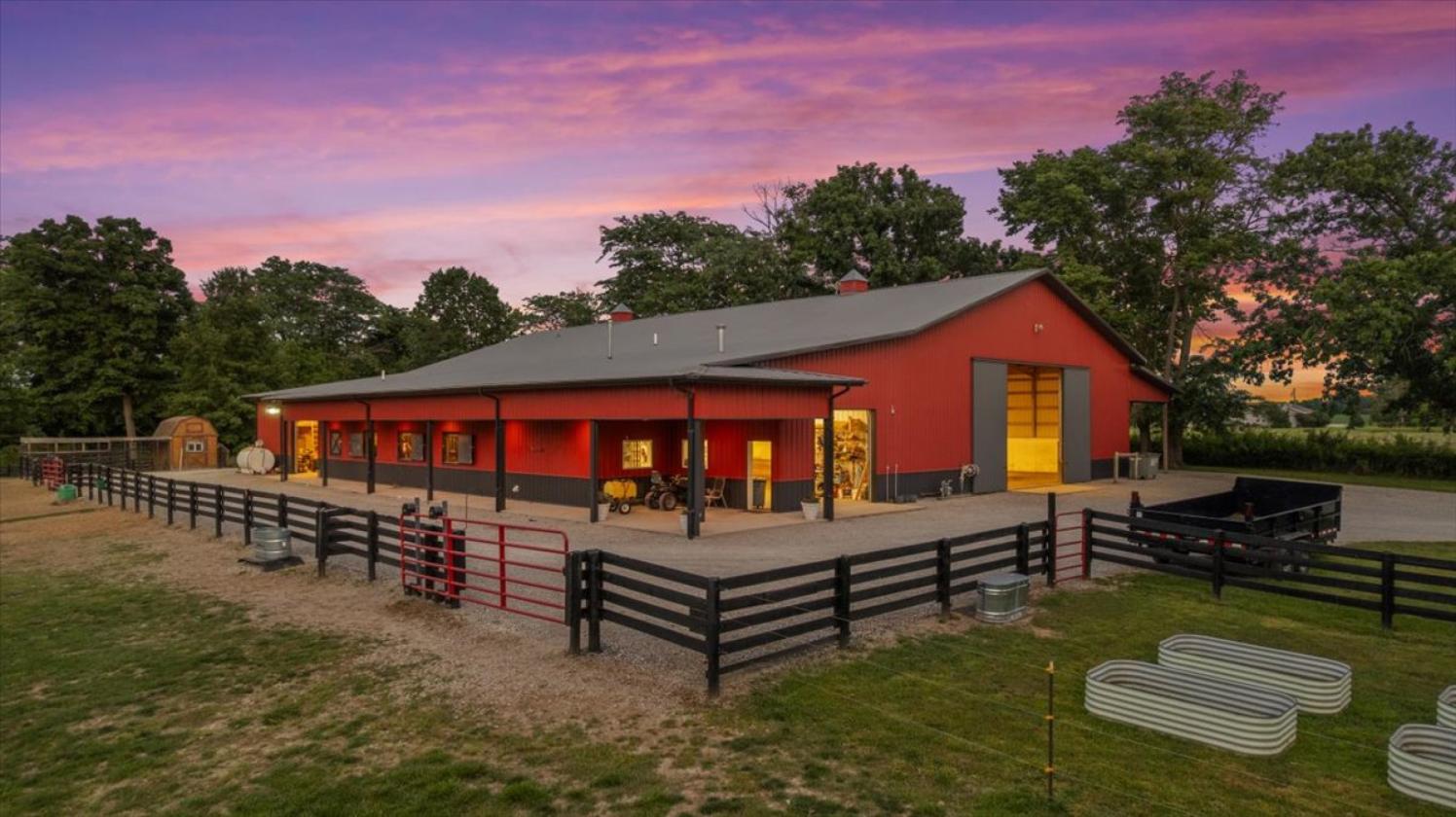 14.3 Acre Equestrian Estate | Indoor Arena | Ponds - photo 6