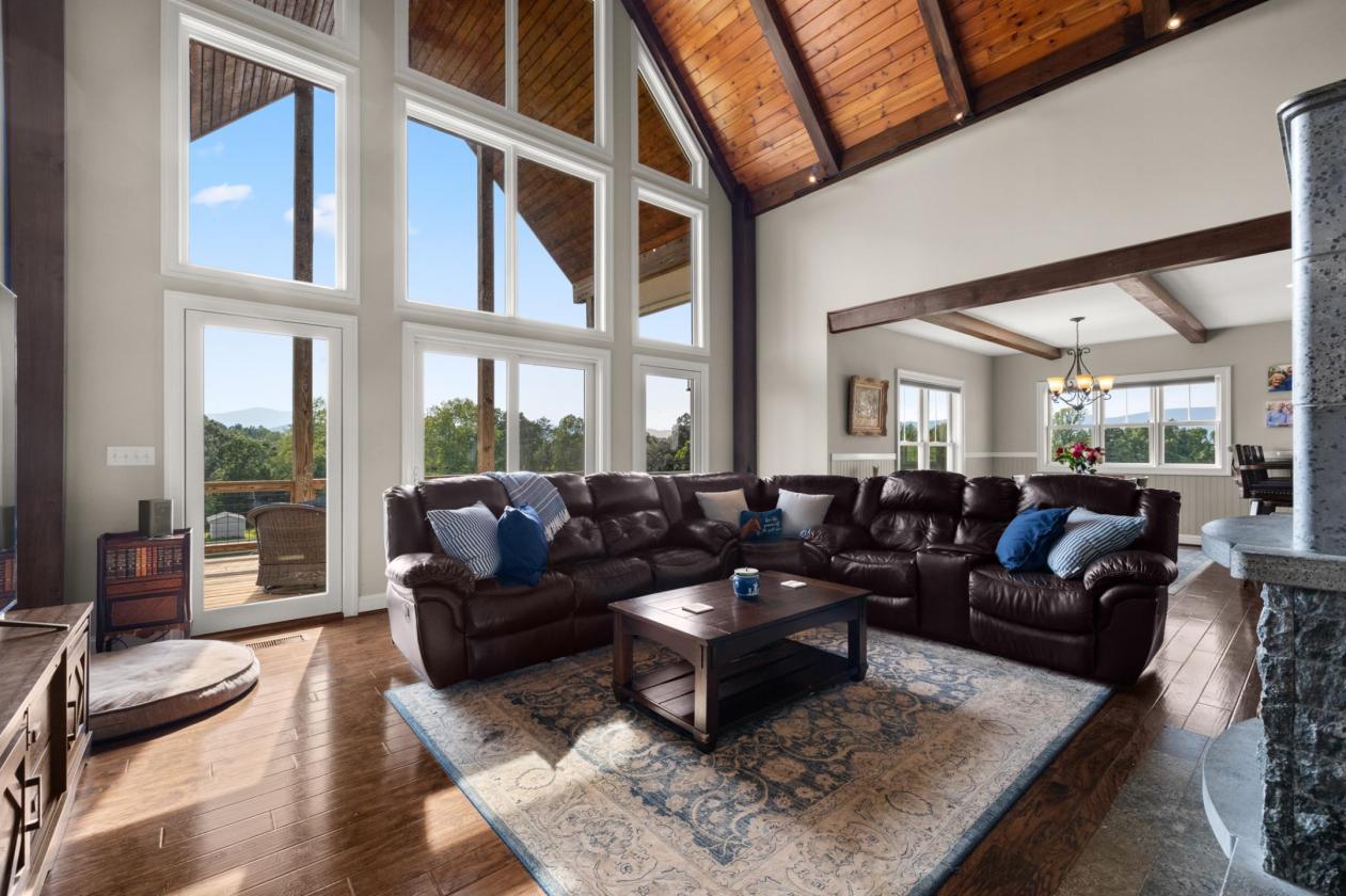 Stunning Horse Property near Charlottesville - photo 10