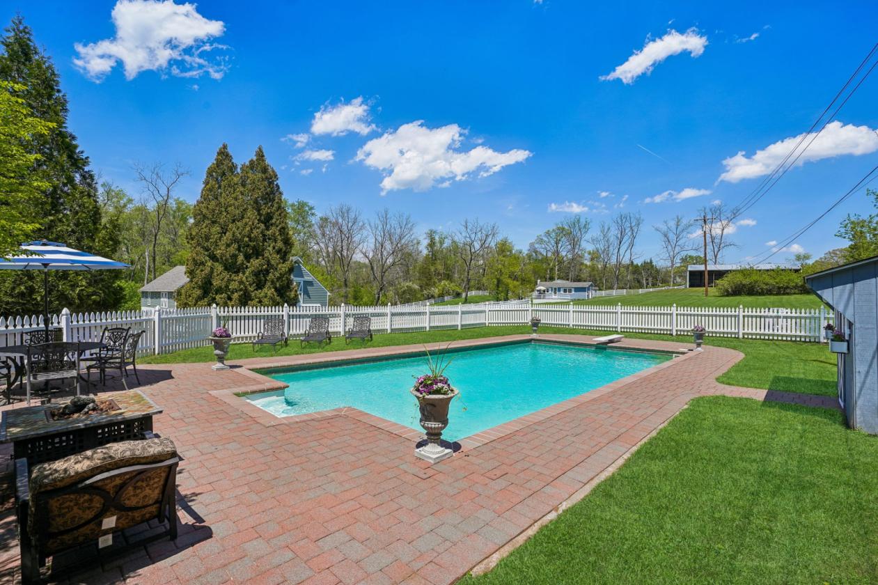 LUX EQUESTRIAN FARM READINGTON TOWNSHIP - photo 22