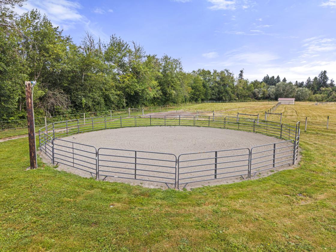 Keystone Ranch in the Evergreen Valley - photo 7