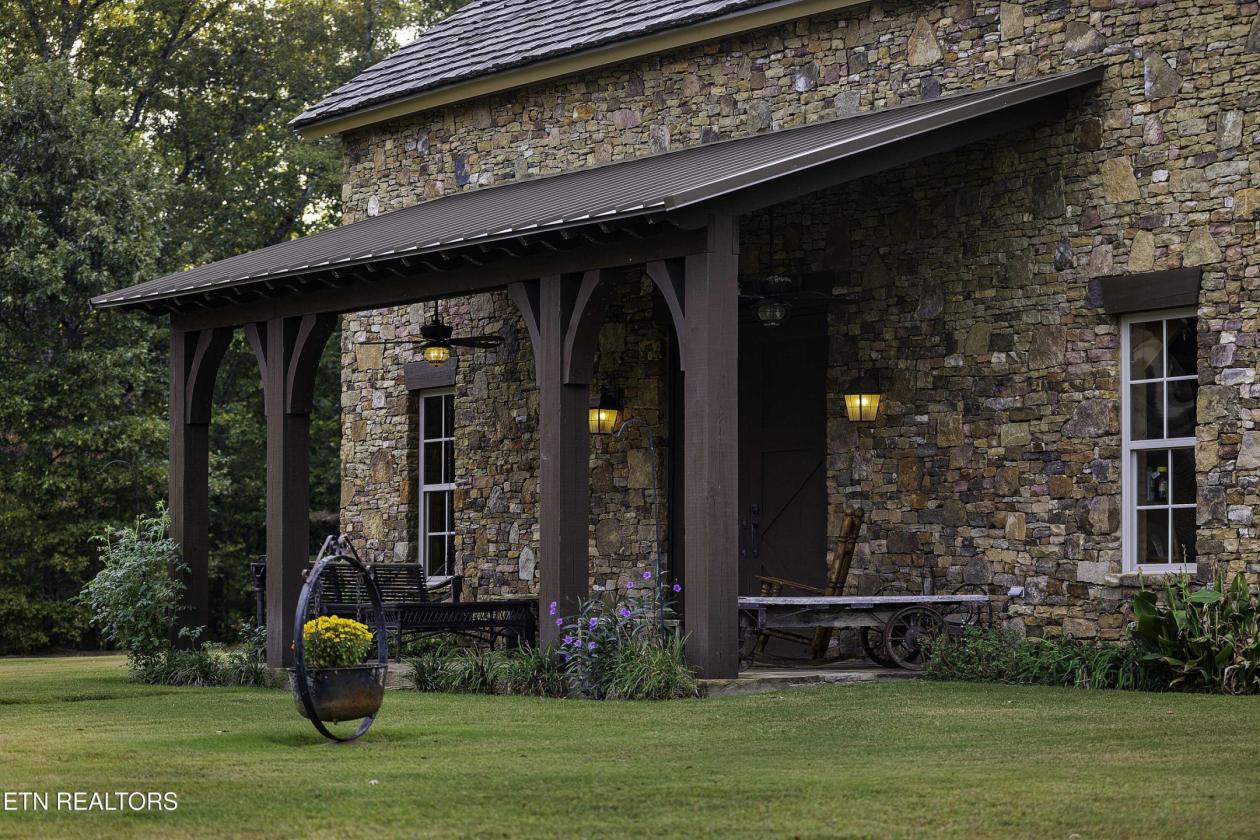 Stonewall Farm - photo 24