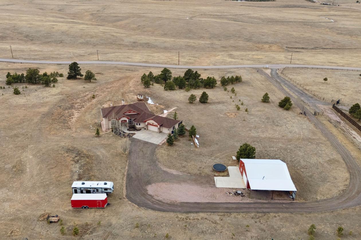 Stunning Black Forest Estate on 9 Acres - photo 4