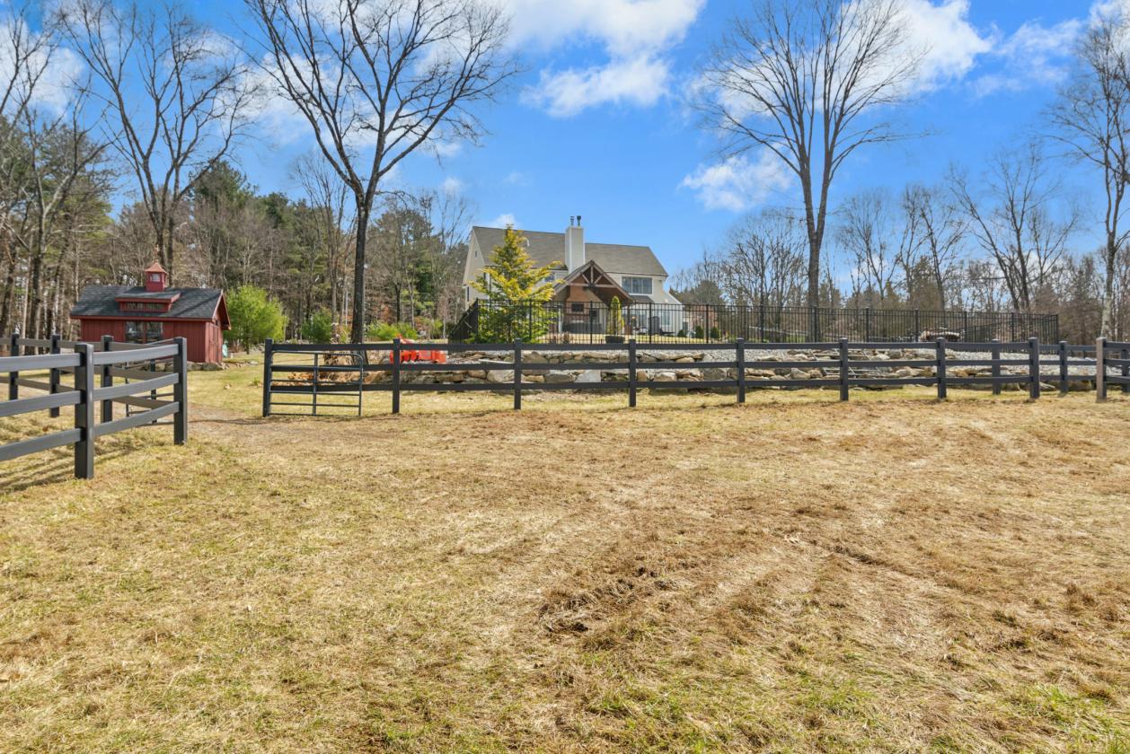 Private Horse Farm - photo 7