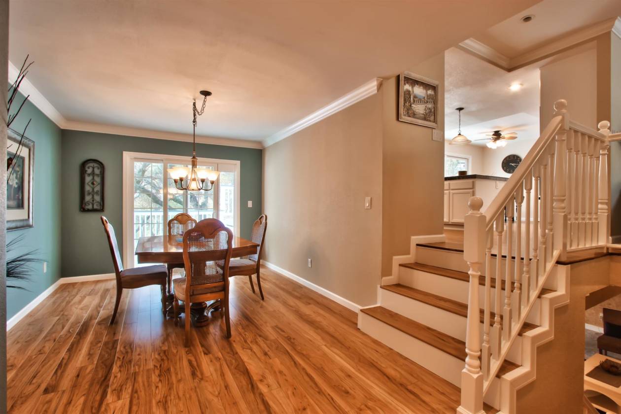 Beautiful Horse property with updated home and close to trails and town