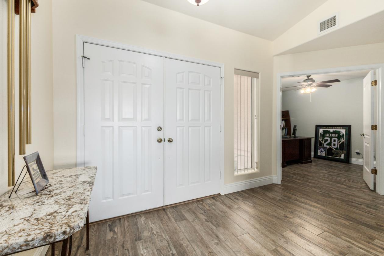 Equestrian Property in the heart of Desert Hills - photo 7