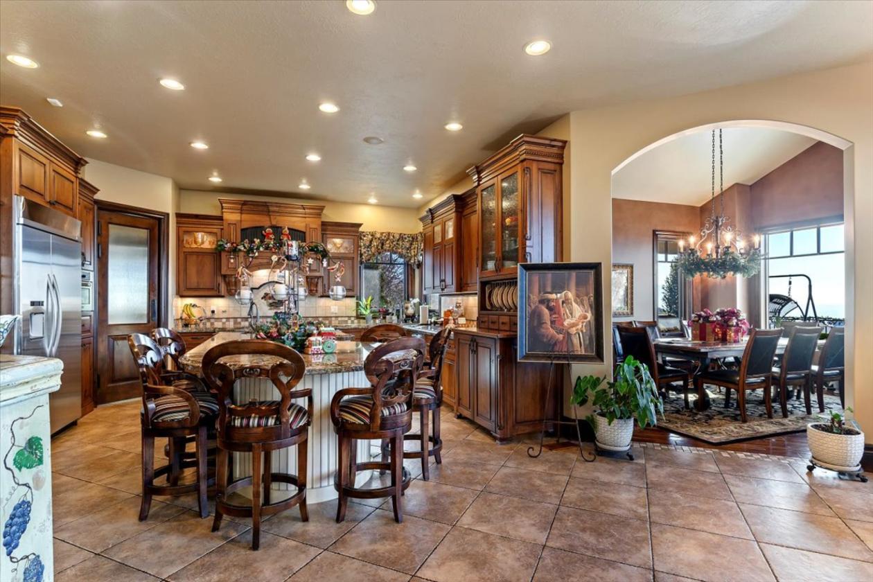 EQUESTRIAN DREAM AND LUXURY LIVING IN ONE - photo 6