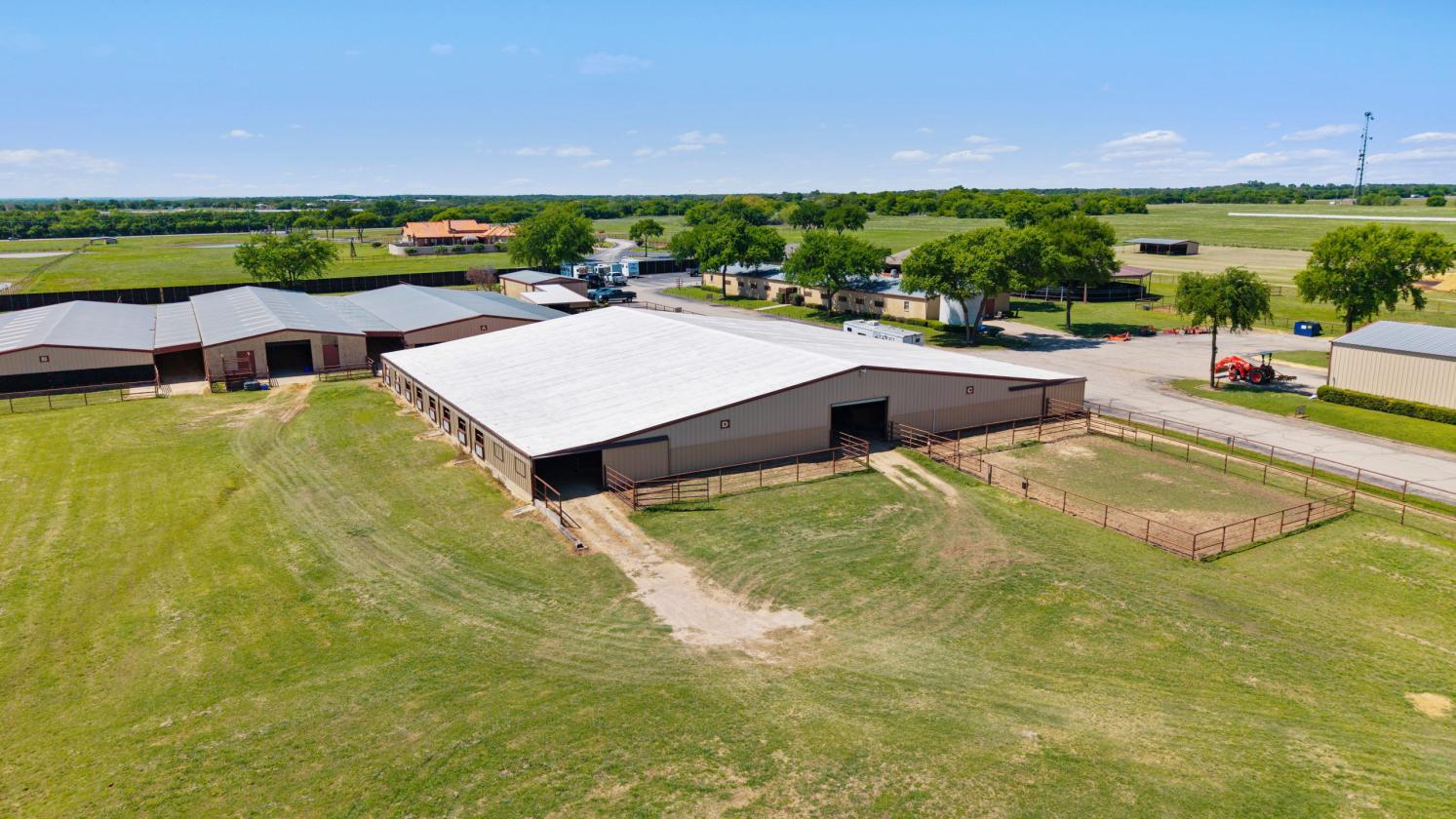 TM Horse Ranch | Pilot Point, Denton County, Texas | HorseProperties.net