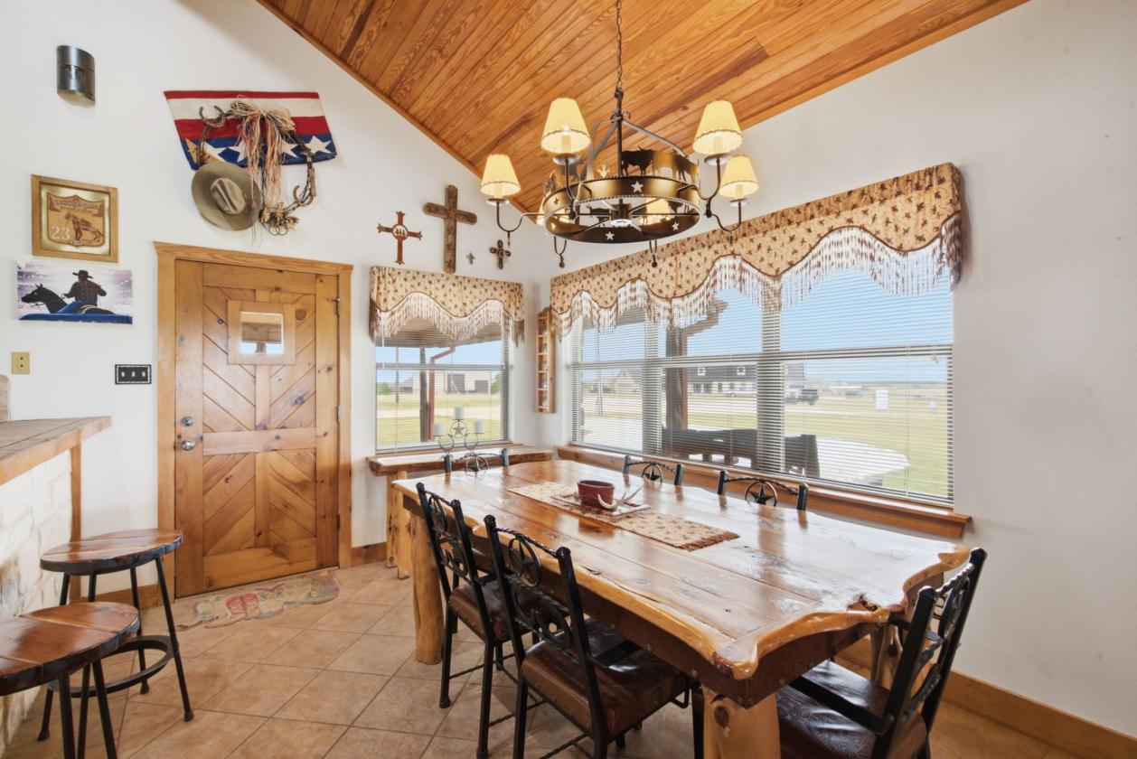 Beautiful Horse Property in Denton County - photo 12