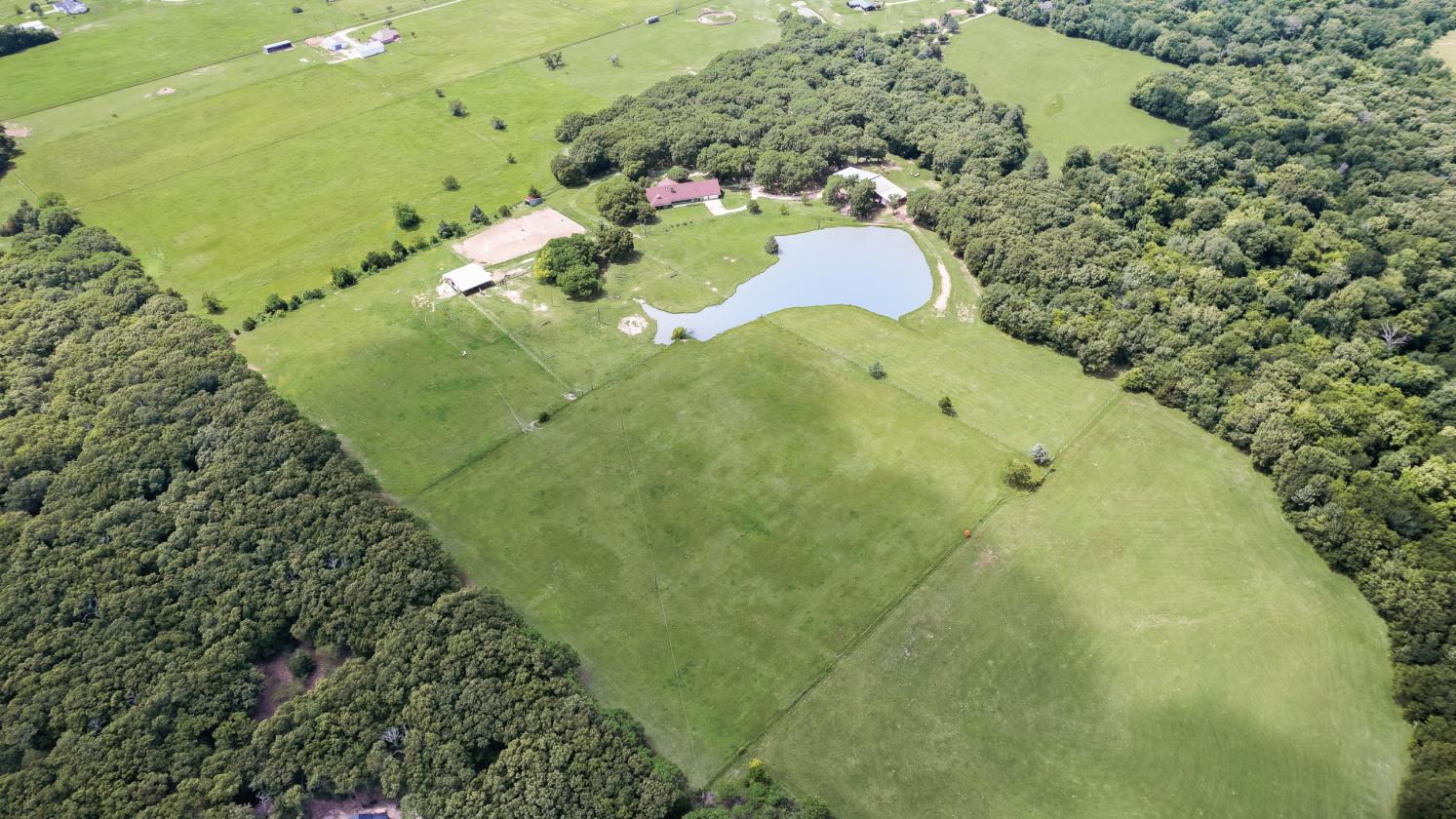 78 Acres, Sandy Loam, Barn, Arena, East of Dallas! - photo 16