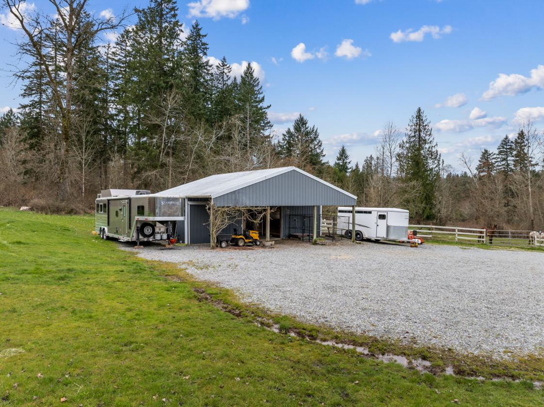 Equestrian 5 Acres in gated neighborhood - photo 23