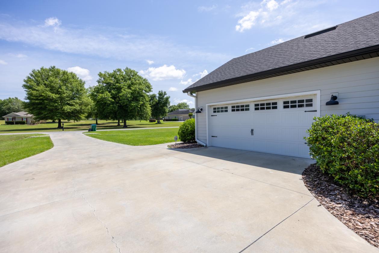 Equestrian elegance meets peaceful North Florida - photo 19